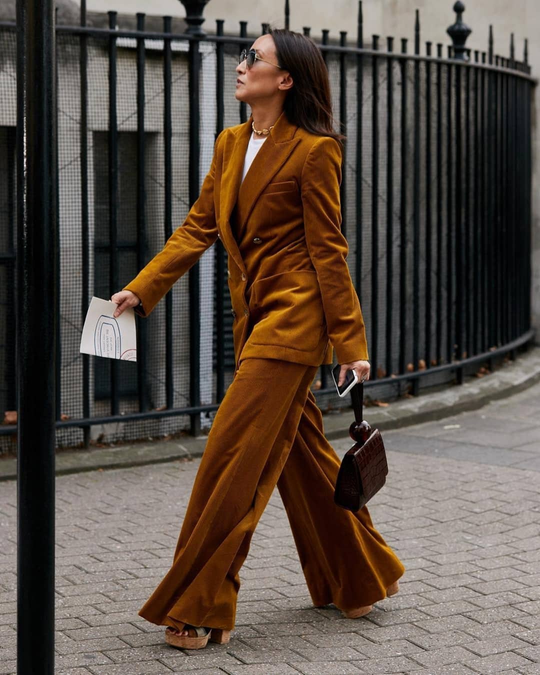 Spring Velvet Leisure Mother Of The Bride Dress Suits Women Bridal Blazer Coat Formal Business Party Prom Evening Tuxedos