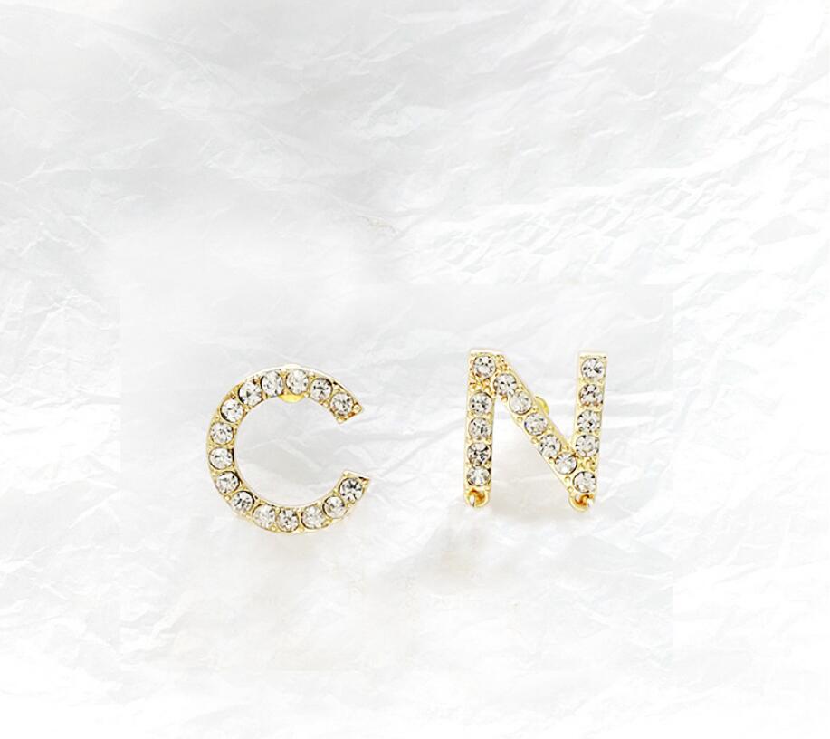 New Full Rhinestone/Full Pearl Letter Tassel Earrings For Women Fashion Asymmetric Stud Earring Jewelry Gifts
New Full Rhinestone/Full Pearl Letter Tassel Earrings For Women Fashion Asymmetric Stud Earring Jewelry Gifts