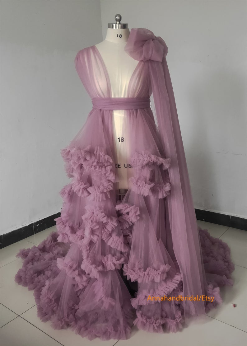 Purple Photography Dress See Thru Prom Dresses With Puff Full Sleeves Prom Gowns Ruffles Tiered Pregnant Woman Long Robe 2021
Purple Photography Dress See Thru Prom Dresses With Puff Full Sleeves Prom Gowns Ruffles Tiered Pregnant Woman Long Robe 2021