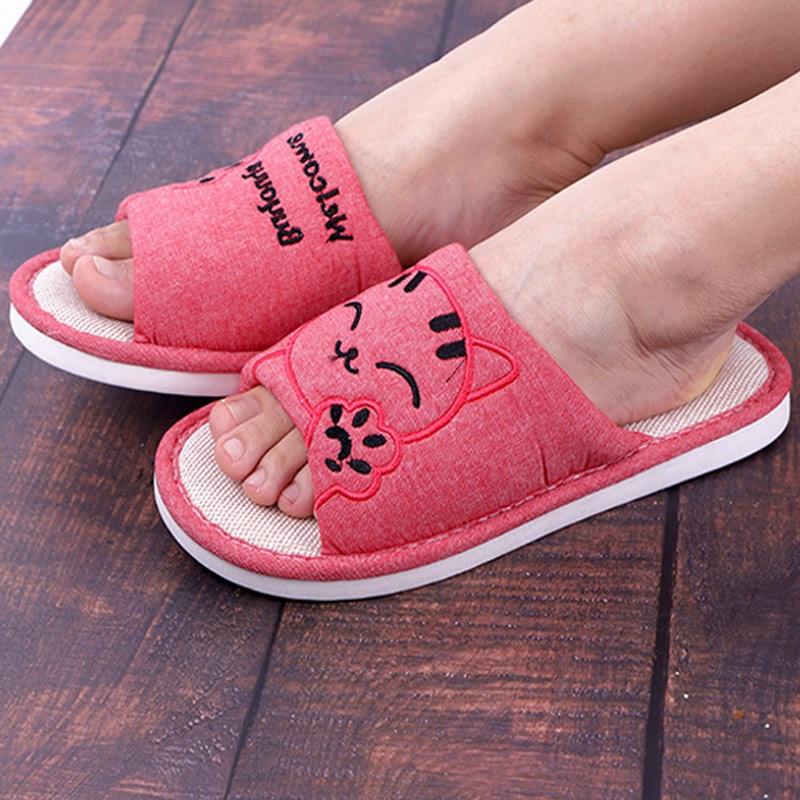 Women Slippers Cartton Cat Female Indoor shoes Linen Sole Plush Winter Home Footwear For Woman House Cute Fashion New, Blue
Women Slippers Cartton Cat Female Indoor shoes Linen Sole Plush Winter Home Footwear For Woman House Cute Fashion New, Blue