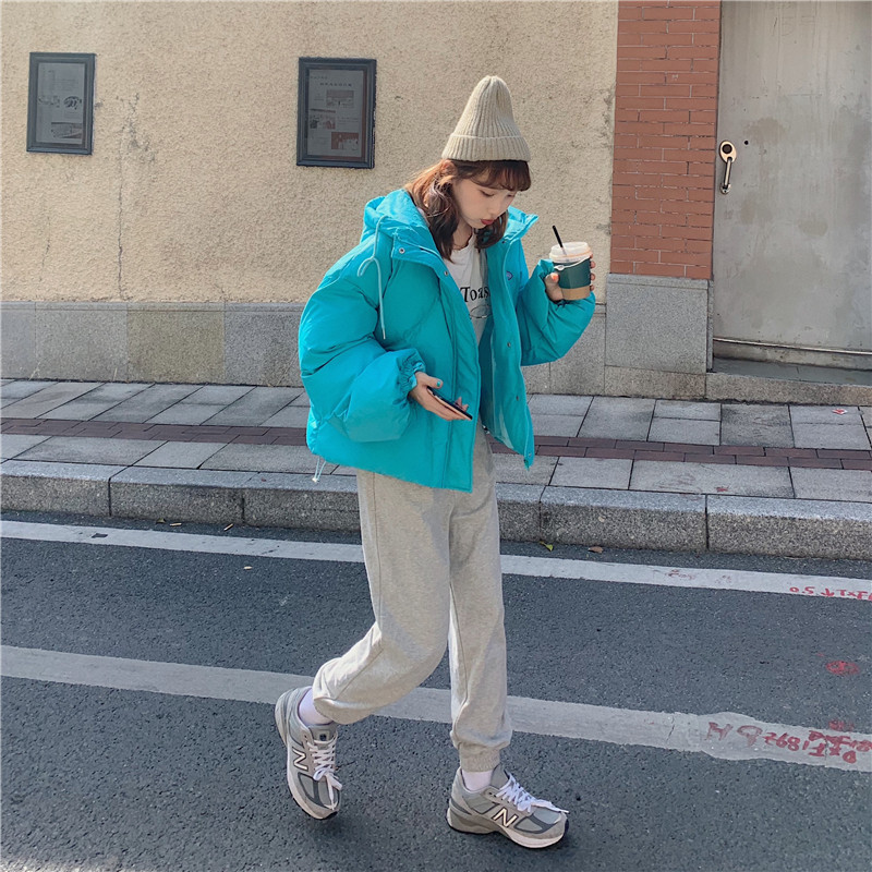 2021 Coat Padded with Female Hood Thickening New Fashion Short Winter Bubble Chic Street Style Overisze Loose Parkas Woman EMAI, Sky blue
2021 Coat Padded with Female Hood Thickening New Fashion Short Winter Bubble Chic Street Style Overisze Loose Parkas Woman EMAI, Sky blue