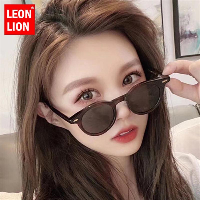 LeonLion 2020 Small Retro Sunglasses Women Luxury Glasses For Women/Men Vintage Eyeglasses Women Mirror Feminino1
LeonLion 2020 Small Retro Sunglasses Women Luxury Glasses For Women/Men Vintage Eyeglasses Women Mirror Feminino1