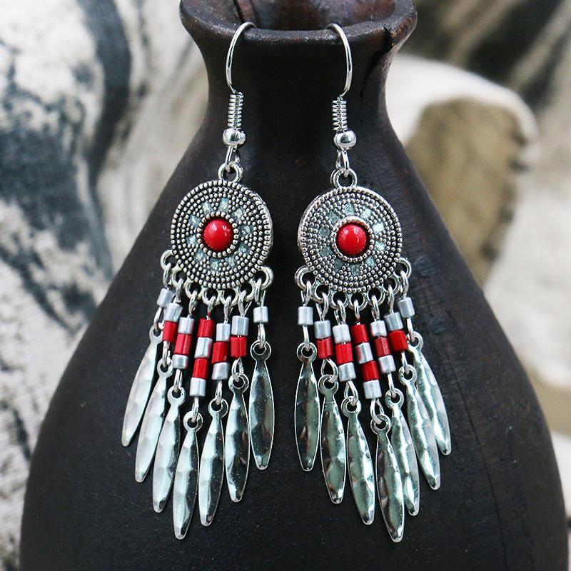 Vintage Silver Color Stones Beads Long Tassel Drop Earrings for Women Boho Retro Round Alloy Pendant Flower Ear Cuff Earring
Vintage Silver Color Stones Beads Long Tassel Drop Earrings for Women Boho Retro Round Alloy Pendant Flower Ear Cuff Earring