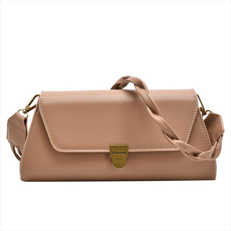 Retro Messenger Bag Armpit Bag Small Design Versatile Chain Method Stick Red 2021 New Fashion Net Women Shoulder Bags Flap, Black
Retro Messenger Bag Armpit Bag Small Design Versatile Chain Method Stick Red 2021 New Fashion Net Women Shoulder Bags Flap, Black