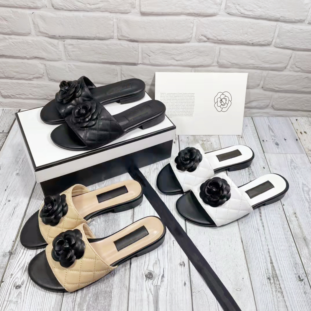 2022 Spring Women Camellia Slippers Designer Classic Diamond Open-toe Sandals Top Quality Outdoor Beach Slippers Luxury Comfort, Color1
2022 Spring Women Camellia Slippers Designer Classic Diamond Open-toe Sandals Top Quality Outdoor Beach Slippers Luxury Comfort, Color1