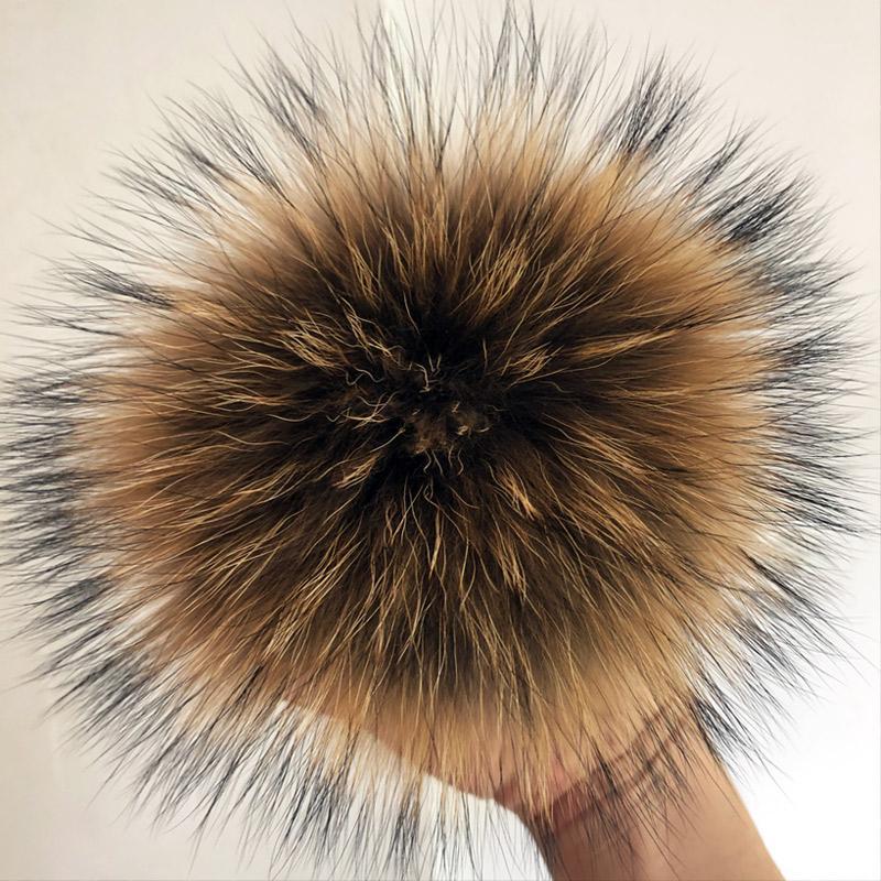 100% natural fur pompom raccoon fur pom pom for hat beanies DIY Pompon For Caps Bags Scarf Accessories1
100% natural fur pompom raccoon fur pom pom for hat beanies DIY Pompon For Caps Bags Scarf Accessories1