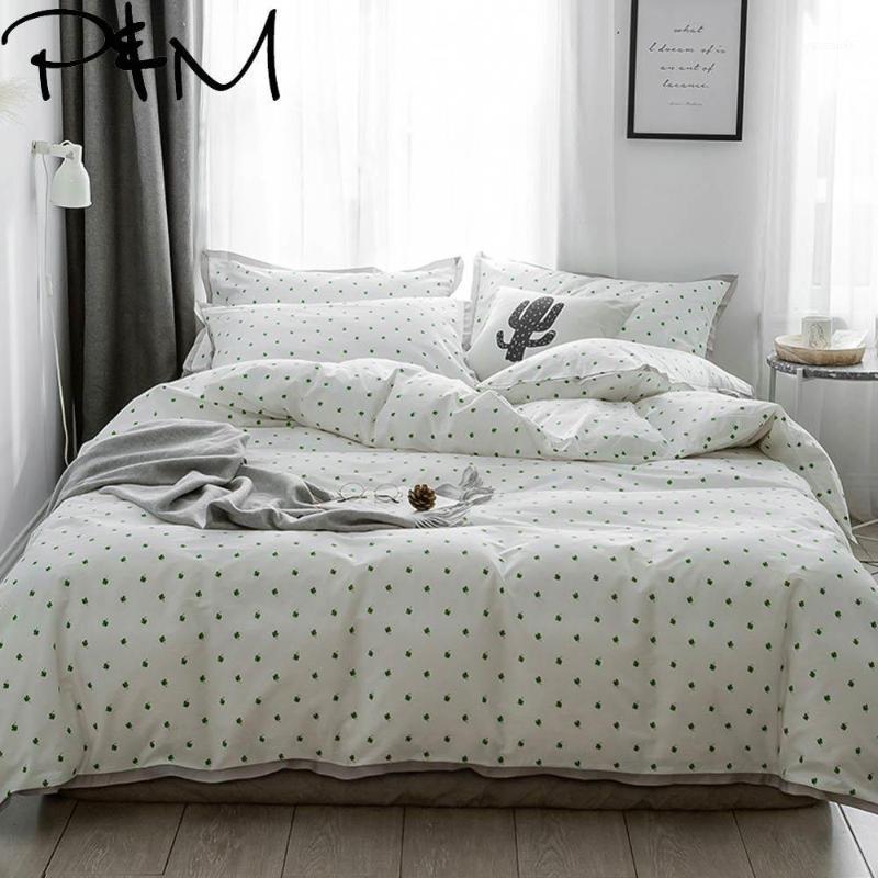Papa&Mima Four-leaf clover print fashion style cotton King size Luxurious bedding set duvet cover flat sheet pillowcases1, 20192658
Papa&Mima Four-leaf clover print fashion style cotton King size Luxurious bedding set duvet cover flat sheet pillowcases1, 20192658