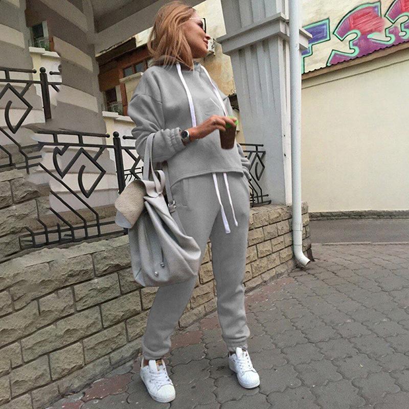Women 2 Pcs Tracksuit Sports Long Sleeve Sweatshirts Joggers Suits Running Set Workout Gym Spring Sportswear, Khaki
Women 2 Pcs Tracksuit Sports Long Sleeve Sweatshirts Joggers Suits Running Set Workout Gym Spring Sportswear, Khaki