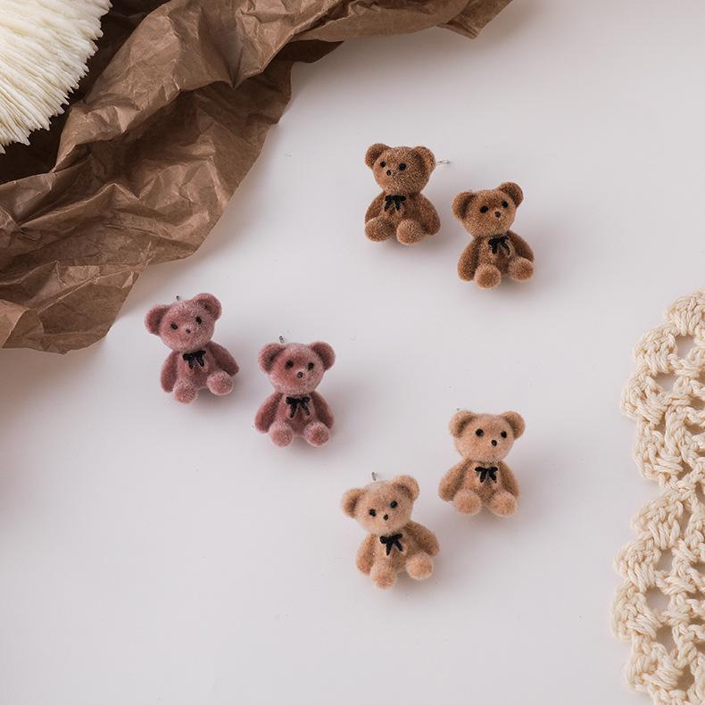 Stud 2021 Korean Carton Cute Animal Bear Earrings For Women Fashion Jewelry Winter Velvet Pendientes Brincos Wholesale
Stud 2021 Korean Carton Cute Animal Bear Earrings For Women Fashion Jewelry Winter Velvet Pendientes Brincos Wholesale