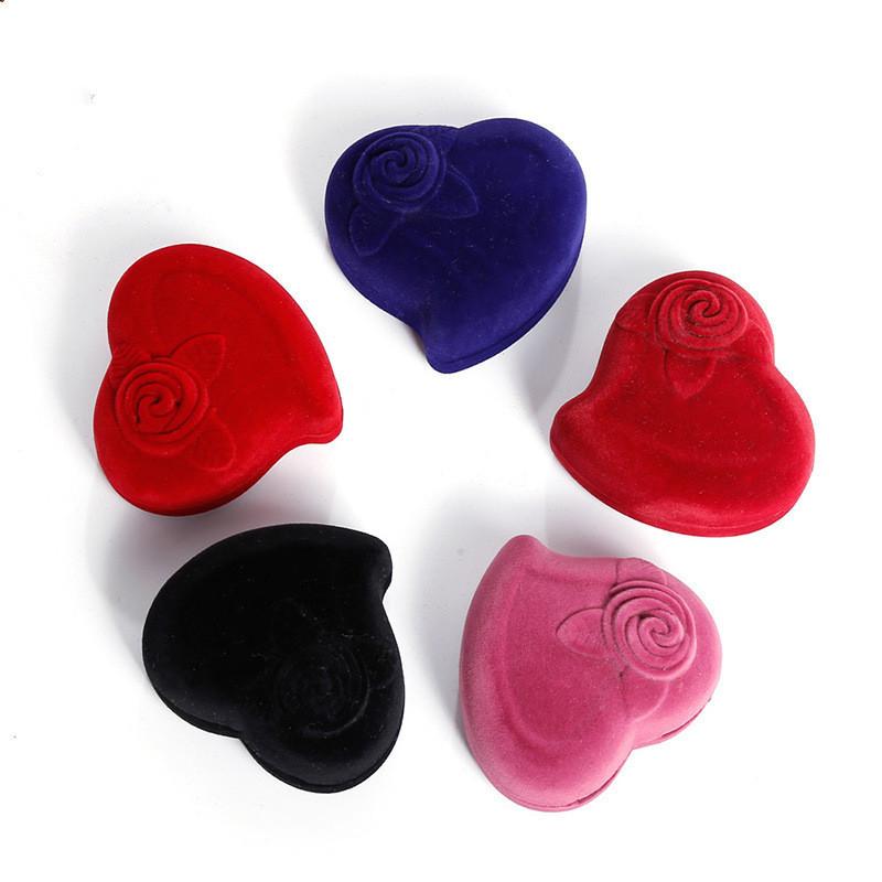 Heart-shaped Red Rose Ring Holder Boxes Wedding Engagement Jewelry Boxes For Women Girl
Heart-shaped Red Rose Ring Holder Boxes Wedding Engagement Jewelry Boxes For Women Girl