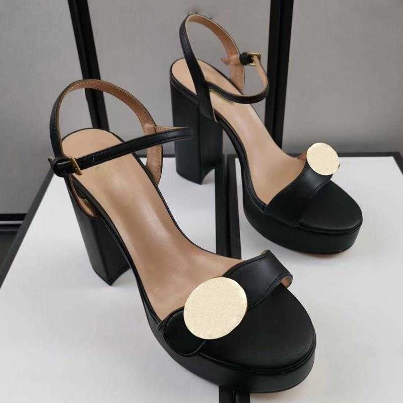 21 designers high heel sandals waterproof table leather fashion metal buckle, necessary for parties and banquetsSize 34-42, Black
21 designers high heel sandals waterproof table leather fashion metal buckle, necessary for parties and banquetsSize 34-42, Black