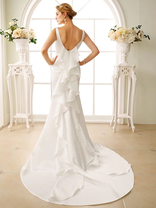 2022 Bridal Gown Trumpet Wedding Dress Bateau Neck Court Train Satin Straps Simple Backless with Cascading Ruffles Vestido De Noiva Robe De Mariage