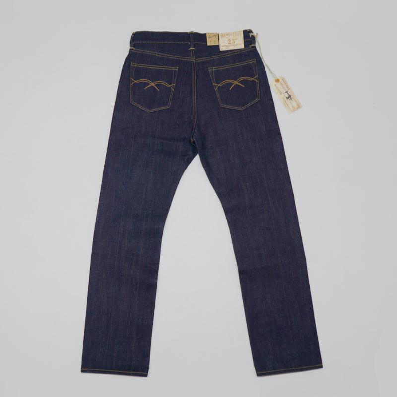 23oz masculinas vermelha selvage calas de brim fino ajuste em linha reta perna 54NK, Dark blue
23oz masculinas vermelha selvage calas de brim fino ajuste em linha reta perna 54NK, Dark blue