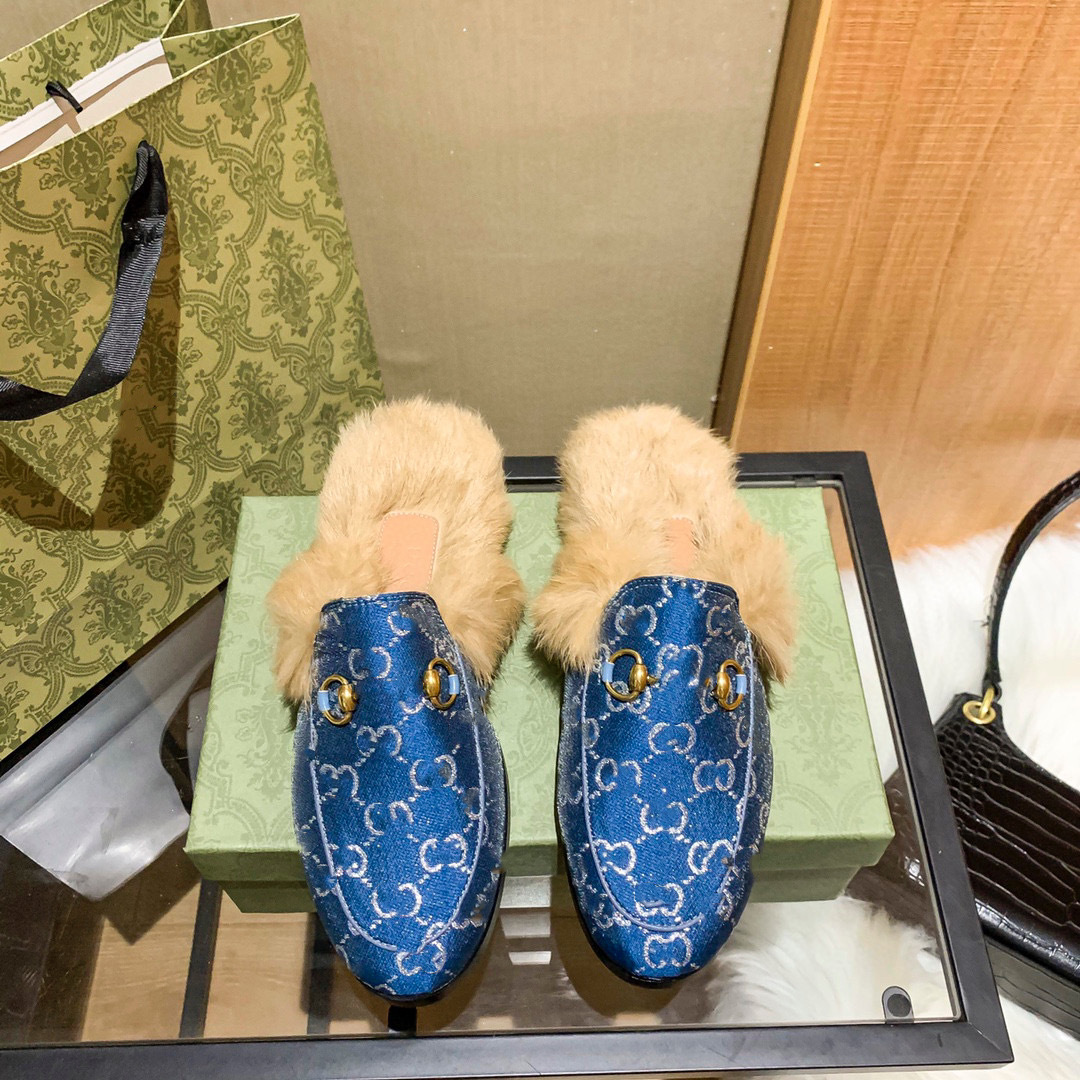 Womens Ladies Mules Slippers Fur Wool Slide Half-drag Metal Furry Fashion Comfortable Leather Closed Toe Sandals Outdoor Travelling Loafers, Black
Womens Ladies Mules Slippers Fur Wool Slide Half-drag Metal Furry Fashion Comfortable Leather Closed Toe Sandals Outdoor Travelling Loafers, Black