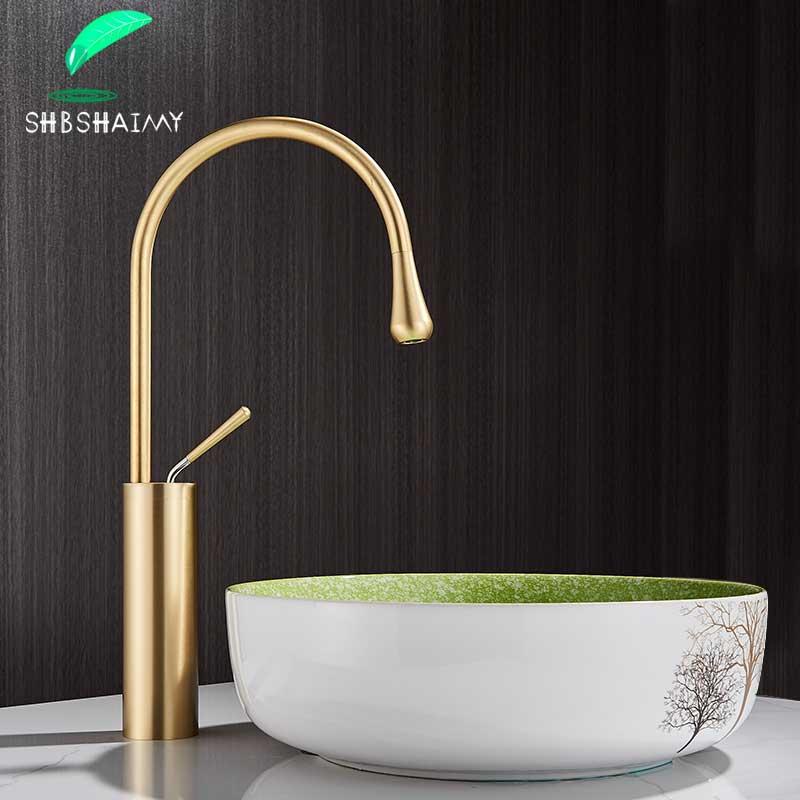 Gold Basin Sink Faucet Single Lever 360 Rotation Moder Brass Hot and cold Mixer Tap For Bathroom Basin Water
Gold Basin Sink Faucet Single Lever 360 Rotation Moder Brass Hot and cold Mixer Tap For Bathroom Basin Water