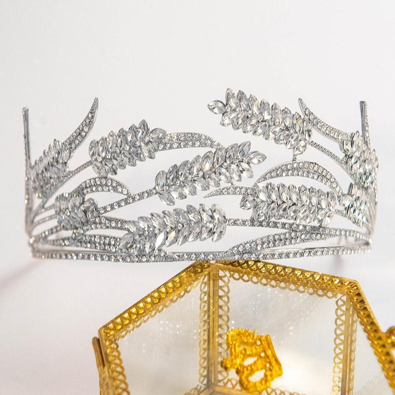 Silver Color Glitter Rhinestone Crystal Tiaras And Crowns De Noiva Headbands For Women Bride Wedding Hair Accessories FORSEVEN Clips & Barre, Golden;silver
Silver Color Glitter Rhinestone Crystal Tiaras And Crowns De Noiva Headbands For Women Bride Wedding Hair Accessories FORSEVEN Clips & Barre, Golden;silver