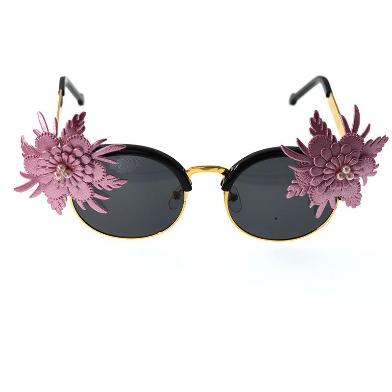 2020 Brand Design Women Baroque Cat Eye Flowers Black Sunglasses Luxury Women Casual Sun Glasses Beach Designer Sunglasses Gift
2020 Brand Design Women Baroque Cat Eye Flowers Black Sunglasses Luxury Women Casual Sun Glasses Beach Designer Sunglasses Gift