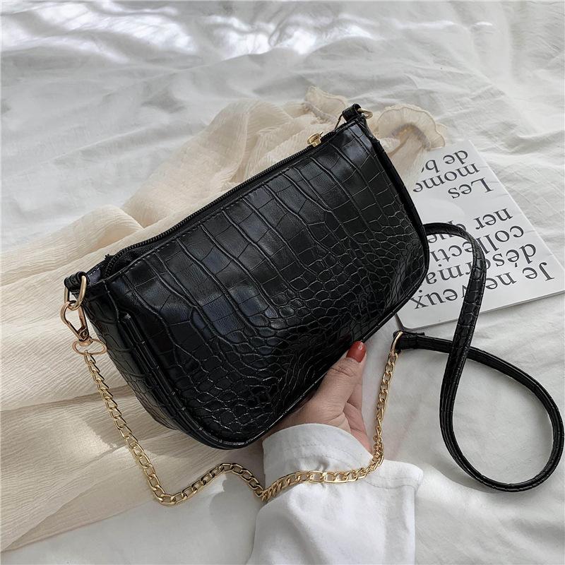 Women's Bag Spring New Fashion All-Matching Underarm Bag Style Retro Shoulder bags for women Flap PU woman clutch, Black
Women's Bag Spring New Fashion All-Matching Underarm Bag Style Retro Shoulder bags for women Flap PU woman clutch, Black