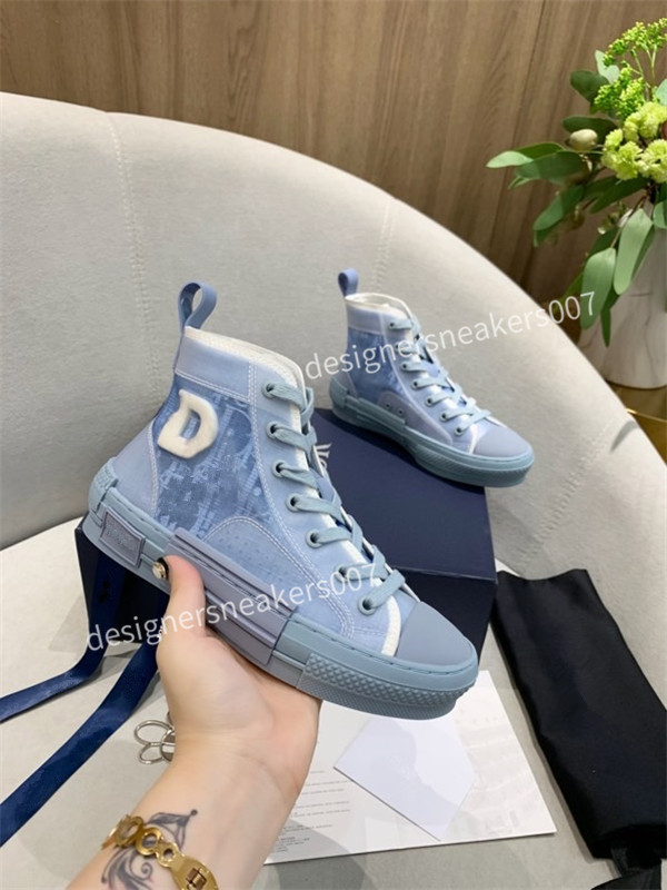 Man casual Shoes suede fashion Oversize sneakers leather shoes leather shoes increase Men And Women size oly200620, 05
Man casual Shoes suede fashion Oversize sneakers leather shoes leather shoes increase Men And Women size oly200620, 05
