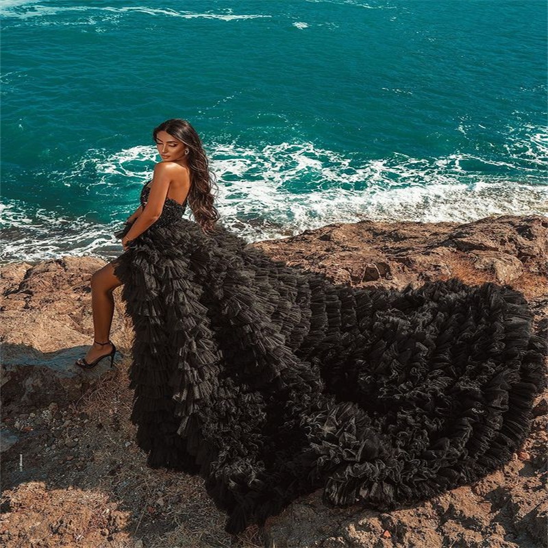 Sexy Black Prom Dresses With Ruffles Tulle Appliqued Lace Short Evening Dresses Formal Prom Party Gowns Special Occasion Dress