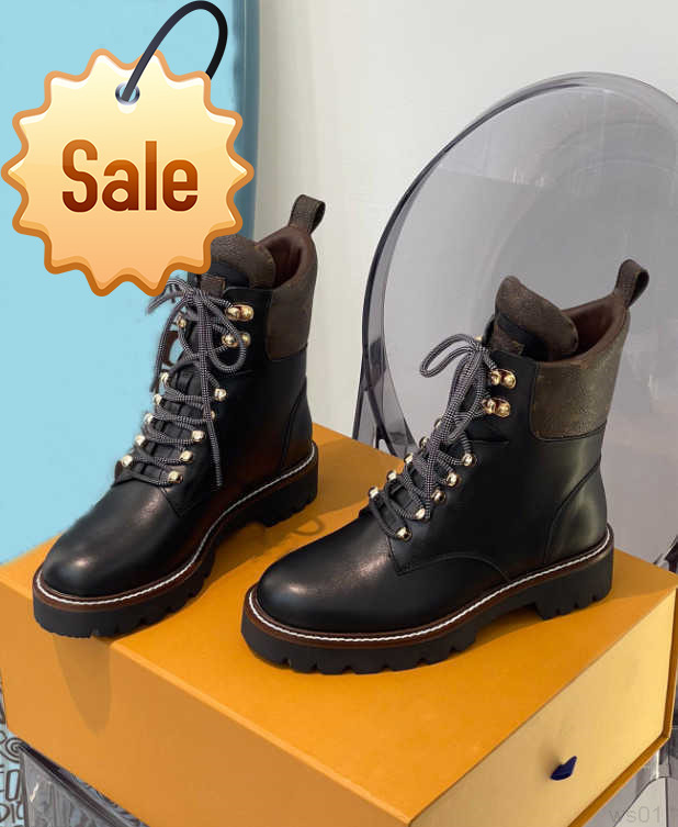 2022 Luxury Designer Women Boots TERRITORY FLAT RANGER Leather Biker Boot Lady Desert High Top Martin Sneakers, Don't buy it
2022 Luxury Designer Women Boots TERRITORY FLAT RANGER Leather Biker Boot Lady Desert High Top Martin Sneakers, Don't buy it