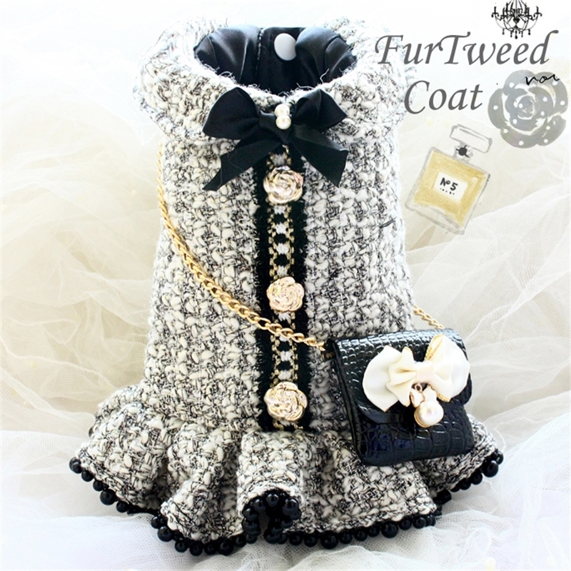 Free Shipping Handmade Dog Clothes Vintage C Style Gray Tweed Imitation Crocodile Leather Bag Dog Dresses Coat Winter Spring 201128
Free Shipping Handmade Dog Clothes Vintage C Style Gray Tweed Imitation Crocodile Leather Bag Dog Dresses Coat Winter Spring 201128