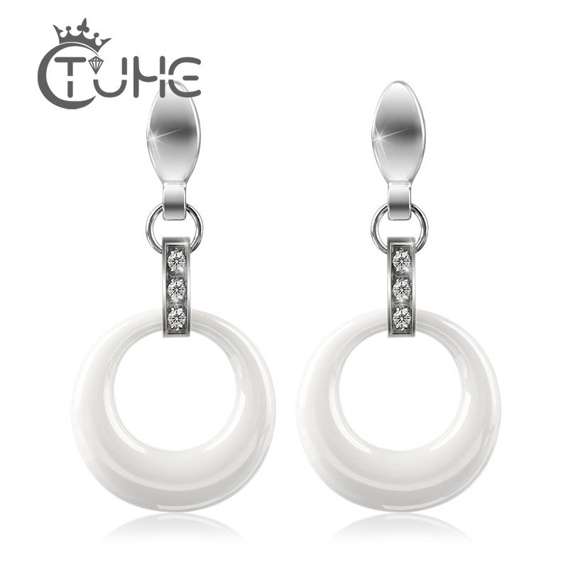 Fashion White Circle Earring For Women Never Fade Health Material Ceramic CZ Zircon Hoop Shape Earrings Wedding Jewelry
Fashion White Circle Earring For Women Never Fade Health Material Ceramic CZ Zircon Hoop Shape Earrings Wedding Jewelry