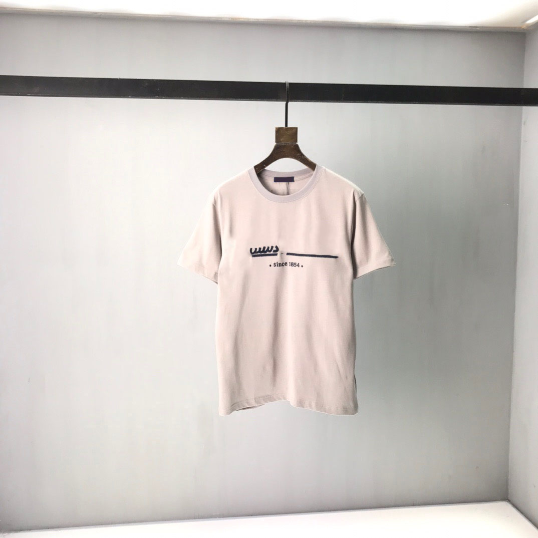 2022 round neck Men's Plus Tees & Polos with cotton printing and embroidery, 100% replica of European size t-shirts 436
2022 round neck Men's Plus Tees & Polos with cotton printing and embroidery, 100% replica of European size t-shirts 436