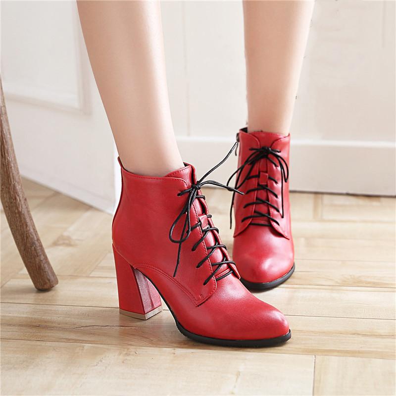 YMECHIC Fashion 2021 Autumn Winter Hoof Heels Ankle Boots for Women Red Black Yellow Lace Up Motorcycle Boots Female Footwear
YMECHIC Fashion 2021 Autumn Winter Hoof Heels Ankle Boots for Women Red Black Yellow Lace Up Motorcycle Boots Female Footwear
