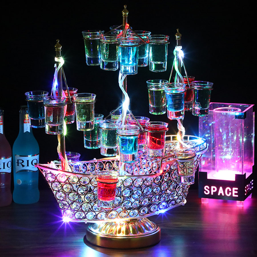 Bar Accessories Boat Shaped LED Cocktail Cup holder Stand VIP Service 24 Cups Shot Glass Display Wine Glass Rack For Disco Nightclub Party Decor
Bar Accessories Boat Shaped LED Cocktail Cup holder Stand VIP Service 24 Cups Shot Glass Display Wine Glass Rack For Disco Nightclub Party Decor