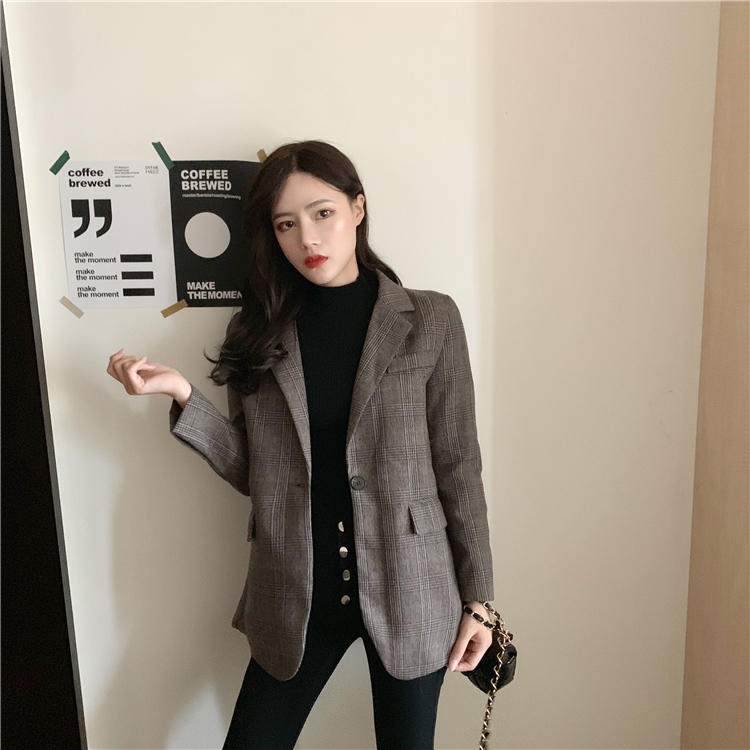 Colorfaith New Autumn Winter Women's Blazers Button With Belt Pockets Formal Jackets Outerwear England Style Tops JK6561 201102