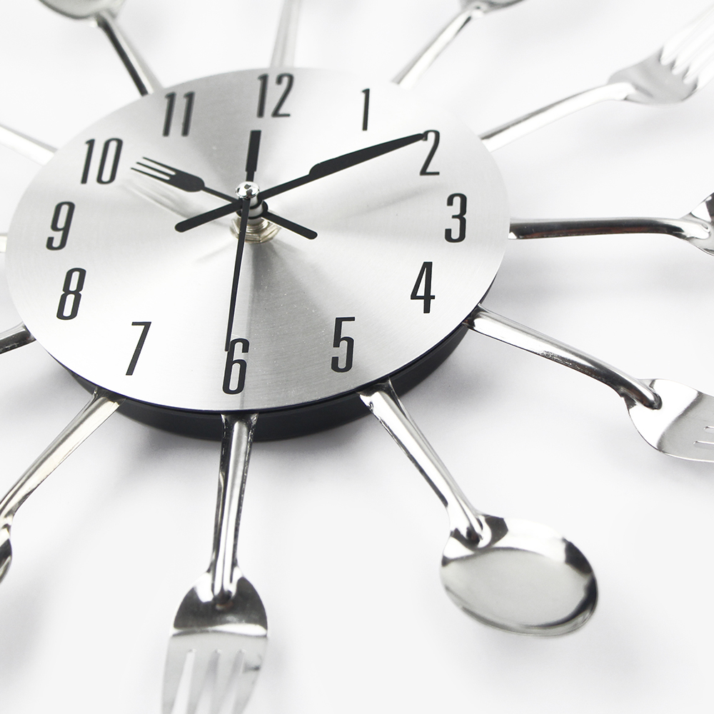 Cutlery Metal Kitchen Wall Clock Spoon Fork Creative Quartz Wall Mounted Clocks Modern Design Decorative Horloge Murale Hot Sale Q1124
Cutlery Metal Kitchen Wall Clock Spoon Fork Creative Quartz Wall Mounted Clocks Modern Design Decorative Horloge Murale Hot Sale Q1124