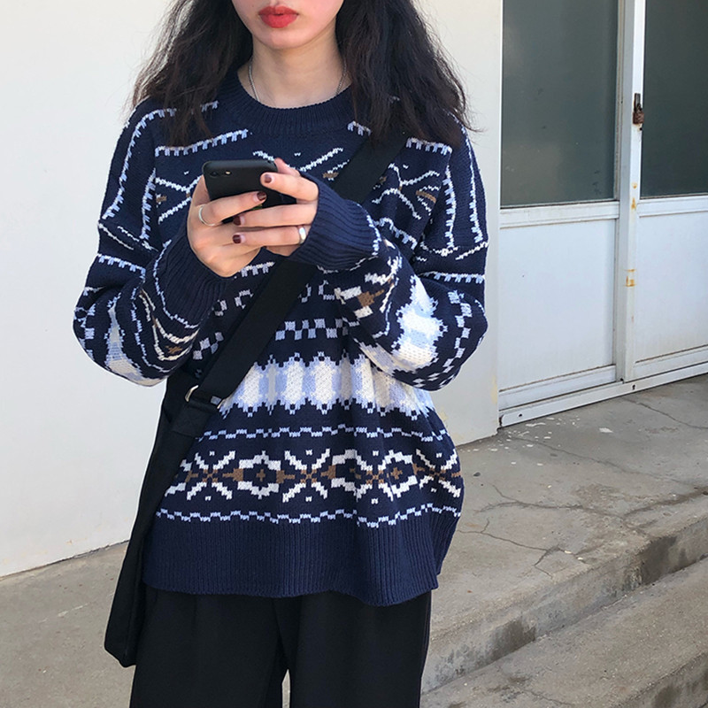 2021 New 2 colours Korean loose mesh warm knitted women cut shirts and sweaters (f1394 1G0Z, Navy blue
2021 New 2 colours Korean loose mesh warm knitted women cut shirts and sweaters (f1394 1G0Z, Navy blue