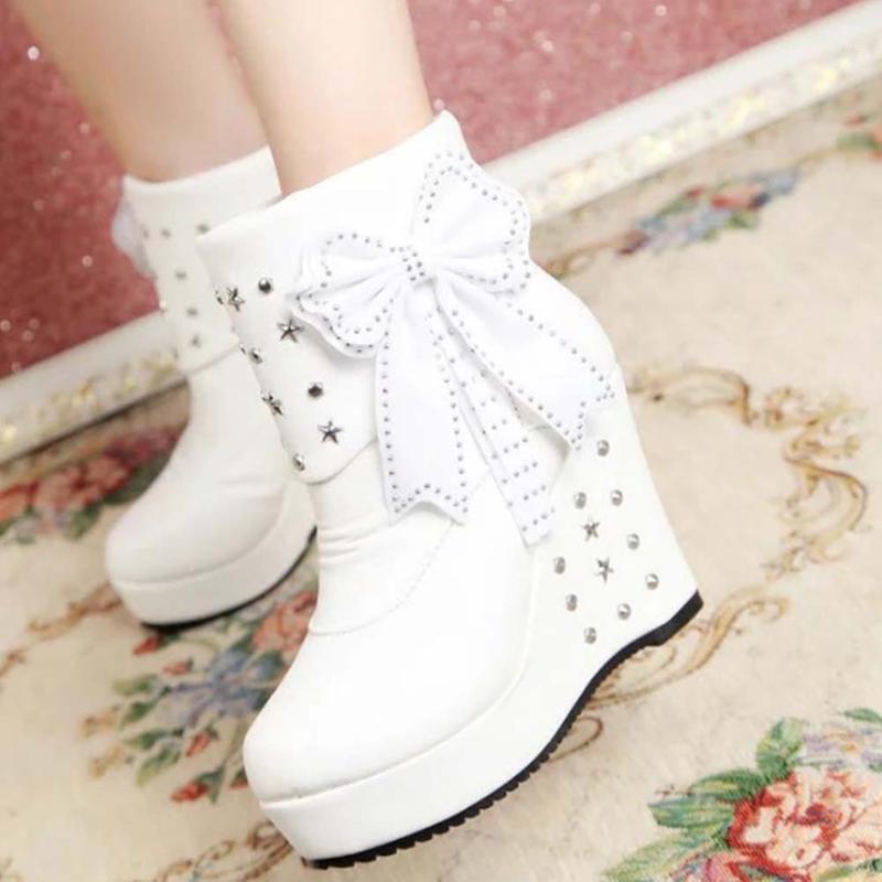 BONJOMARISA Hot Sale Female Boots Solid Slip On Platform Wedges Ankle Boots Women butterfly-knot Sweet Winter Shoes Woman1, Black
BONJOMARISA Hot Sale Female Boots Solid Slip On Platform Wedges Ankle Boots Women butterfly-knot Sweet Winter Shoes Woman1, Black