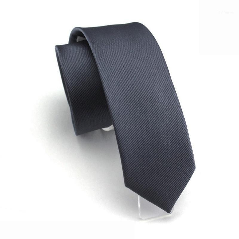 High Quality 2020 New Designers Brands Fashion Business Casual 6cm Slim Ties for Men Necktie Deep Gray Wedding with Gift Box1 
High Quality 2020 New Designers Brands Fashion Business Casual 6cm Slim Ties for Men Necktie Deep Gray Wedding with Gift Box1