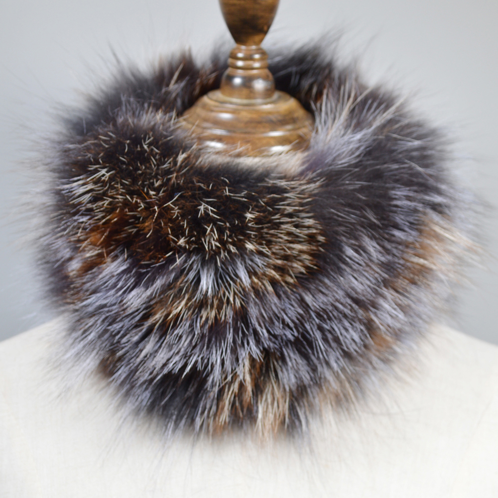 2020 Real female bandana scarf winter fox skin ring luxury scarves warmer neck good elastic 100% natural fur silencers
2020 Real female bandana scarf winter fox skin ring luxury scarves warmer neck good elastic 100% natural fur silencers