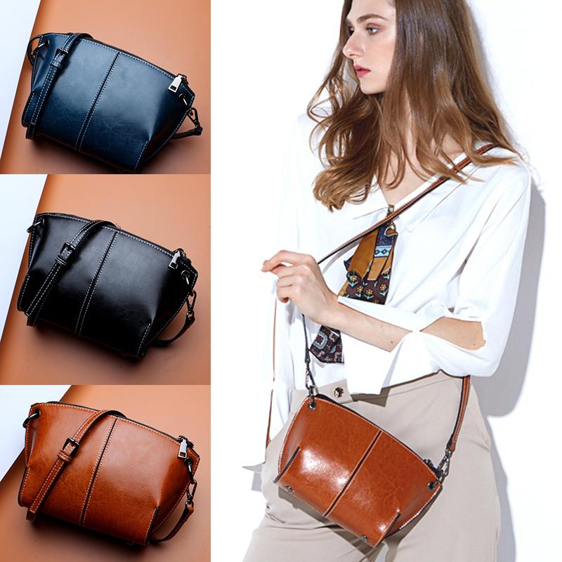 Women bags 2020 new fashion simple one-shoulder messenger bag all-match ladies bags, Black
Women bags 2020 new fashion simple one-shoulder messenger bag all-match ladies bags, Black