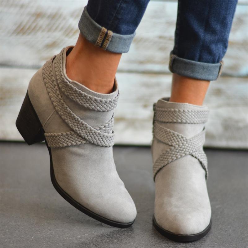 Round Toe Med Buckle Strap Vintage Boots for Women Square Heel Ankle Autumn Winter Boots Classics Novelty Sexy Shoes, Black
Round Toe Med Buckle Strap Vintage Boots for Women Square Heel Ankle Autumn Winter Boots Classics Novelty Sexy Shoes, Black
