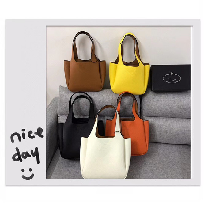 luxurys designers bags Purse Women Satchel Handle Tote Shoulder Soft Leather Fashion Handbags basket bag, Black
luxurys designers bags Purse Women Satchel Handle Tote Shoulder Soft Leather Fashion Handbags basket bag, Black