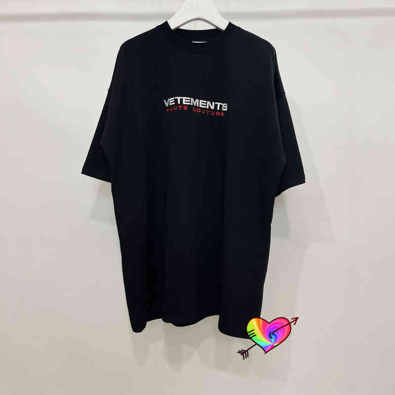 

2021 Vetements T shirt Men Women 1:1 High Quality HAUTE COUTURE Embroidered Vetements Tee Oversize Tops VTM Short Sleeve AA220308, Auburn