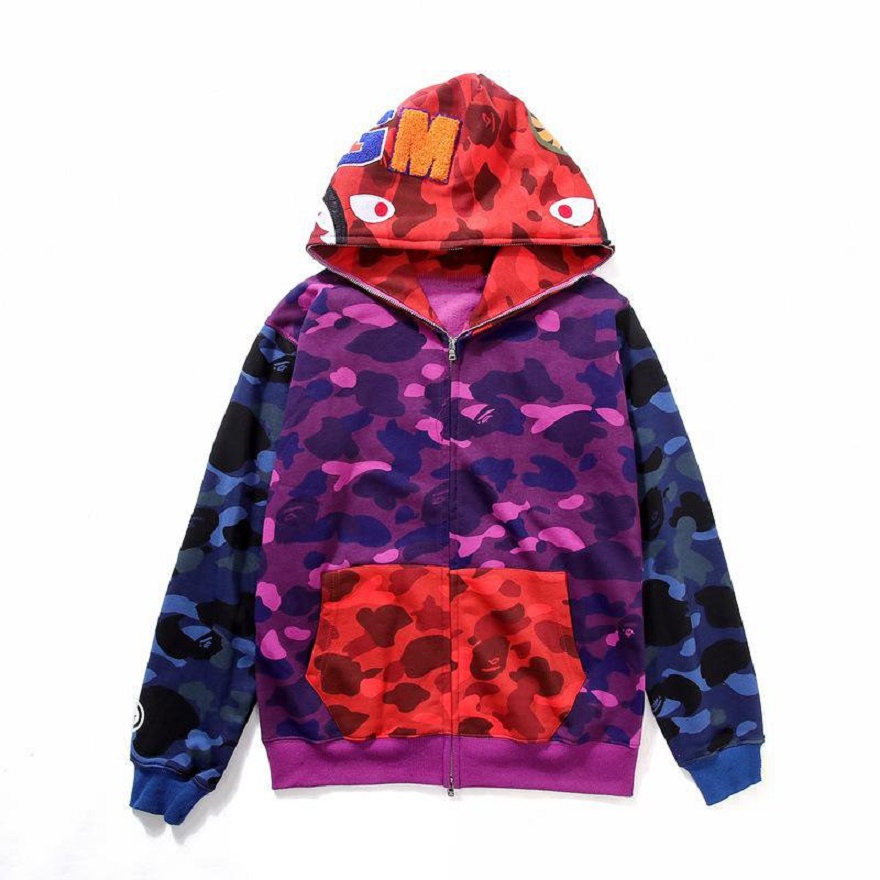 Popular embroidery classic men's long-sleeved jacket men and women with the same camouflage hoodie couple casual loose tide brand sweater, Black
Popular embroidery classic men's long-sleeved jacket men and women with the same camouflage hoodie couple casual loose tide brand sweater, Black