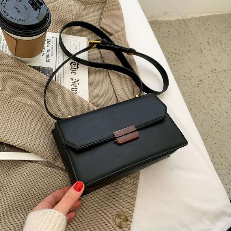 Hot sale Texture Temperament Goddess Simple Package 2021 Popular New Fashion Shoulder Bag Messenger Bag Korean Version, Black
Hot sale Texture Temperament Goddess Simple Package 2021 Popular New Fashion Shoulder Bag Messenger Bag Korean Version, Black