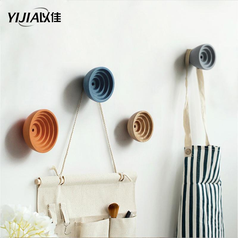 Nordic style annual ring shape design wall decoration bedroom guest coat hat kitchen solid wood hook
Nordic style annual ring shape design wall decoration bedroom guest coat hat kitchen solid wood hook