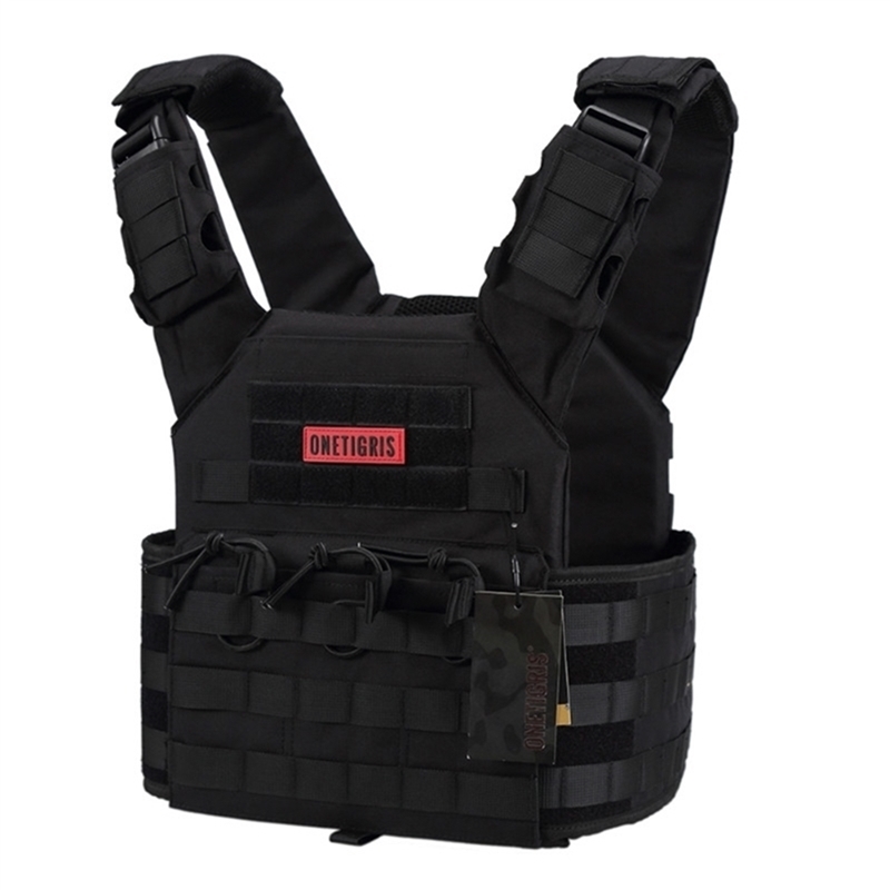 OneTigris Outdoor CS Vest Military Equipment 500D Nylon Cloth JPC Tactical Molle Hunting Vest 201214, Black;white
OneTigris Outdoor CS Vest Military Equipment 500D Nylon Cloth JPC Tactical Molle Hunting Vest 201214, Black;white