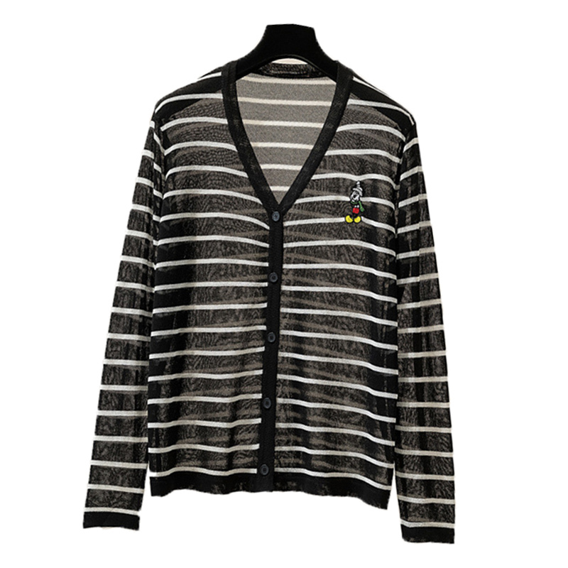 2021 New Summer Female Autumn Thin Coat with Low-cut v Embroidery Silk Knitting Striped Cardigan Coats Sun Protection Clothing UNUT, Black
2021 New Summer Female Autumn Thin Coat with Low-cut v Embroidery Silk Knitting Striped Cardigan Coats Sun Protection Clothing UNUT, Black