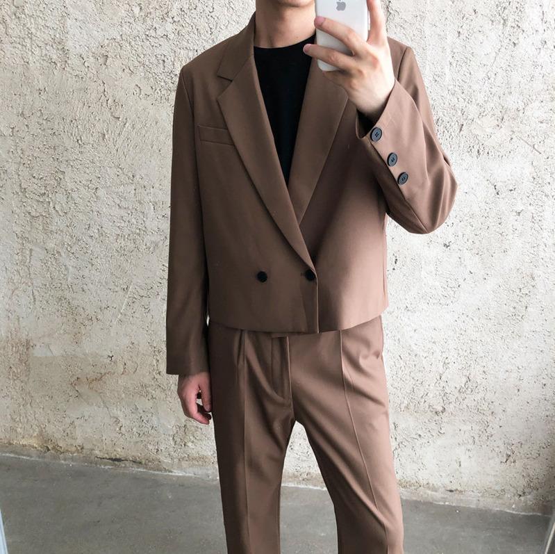 2020 Autumn And Winter New Youth Popular Men's Korean Loose Solid Color Double-breasted Suit + Straight Trousers Suit1, Brown
2020 Autumn And Winter New Youth Popular Men's Korean Loose Solid Color Double-breasted Suit + Straight Trousers Suit1, Brown