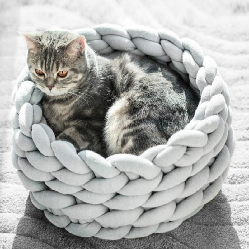 Machine Washable Cat Kennel Pet Nest Thick Core Yarn Woven Pet Nest Bed Cat Supplies Cama Gato Kattenmand Dog Bed Hondenmand
Machine Washable Cat Kennel Pet Nest Thick Core Yarn Woven Pet Nest Bed Cat Supplies Cama Gato Kattenmand Dog Bed Hondenmand