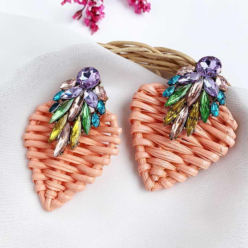 Dangle & Chandelier Heart Rattan Knit Wooden Drop Earrings Vintage Handmade Crystal Bee Party Statement 2021 Women Jewelry Wholesale1
Dangle & Chandelier Heart Rattan Knit Wooden Drop Earrings Vintage Handmade Crystal Bee Party Statement 2021 Women Jewelry Wholesale1