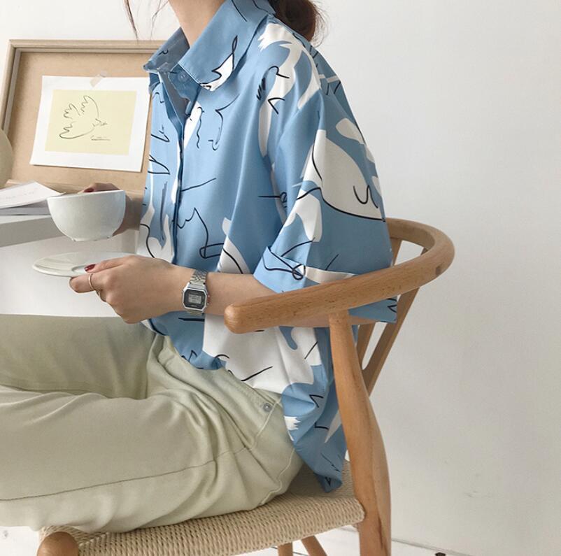 Spring summer women's Korean loose Harajuku personality graffiti printed short-sleeved shirt 201125