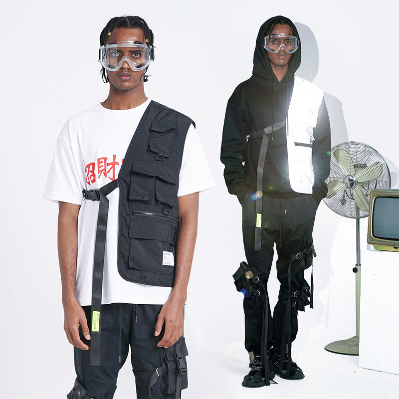 2021 Masculine Asymmetric Tactical Utility Hip Hop Multi Pockets Vintage Female Vest Harajuku Without J33n, Reflected in
2021 Masculine Asymmetric Tactical Utility Hip Hop Multi Pockets Vintage Female Vest Harajuku Without J33n, Reflected in